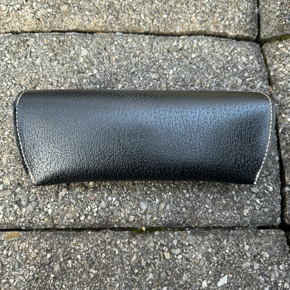 Kate Spade Sunglasses Case - Picture 4 of 4